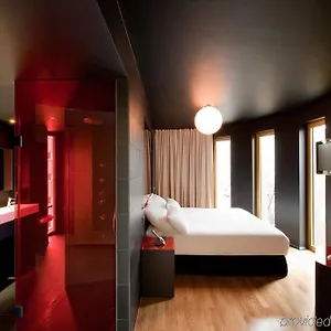 Axel - Adults Only Hotell
